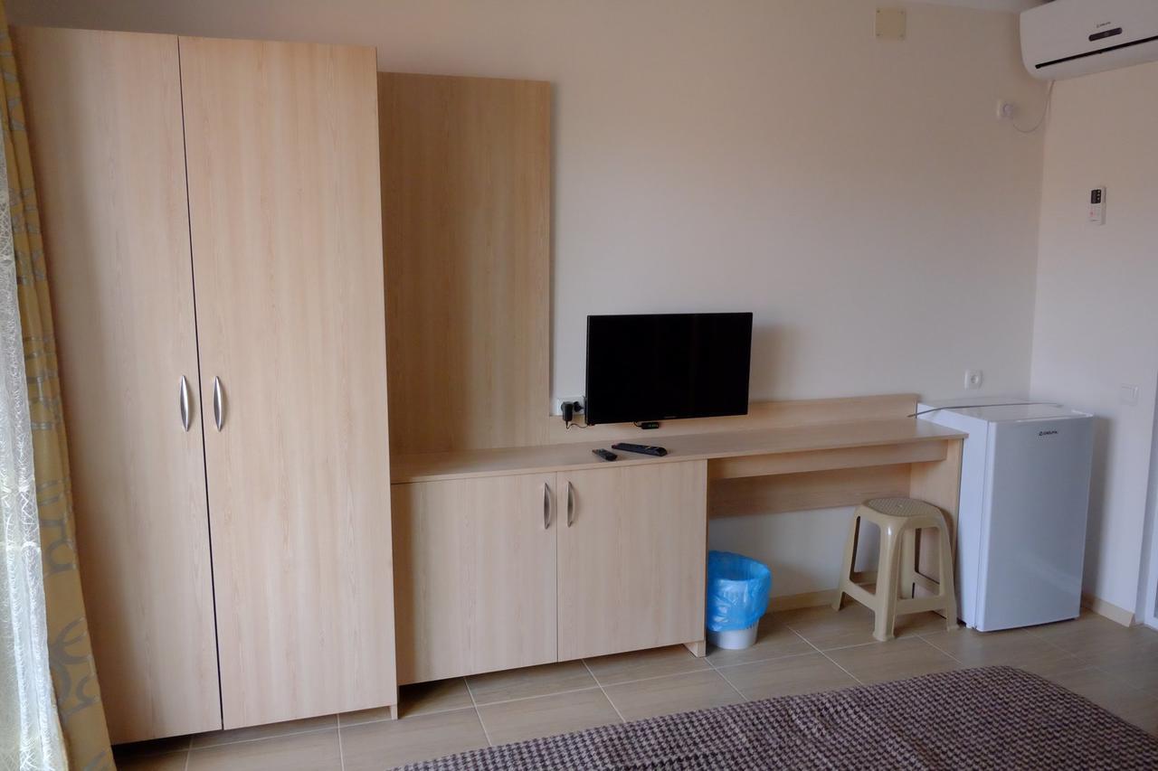 Lokomotiv 1006А Hotel Zatoka Eksteriør billede