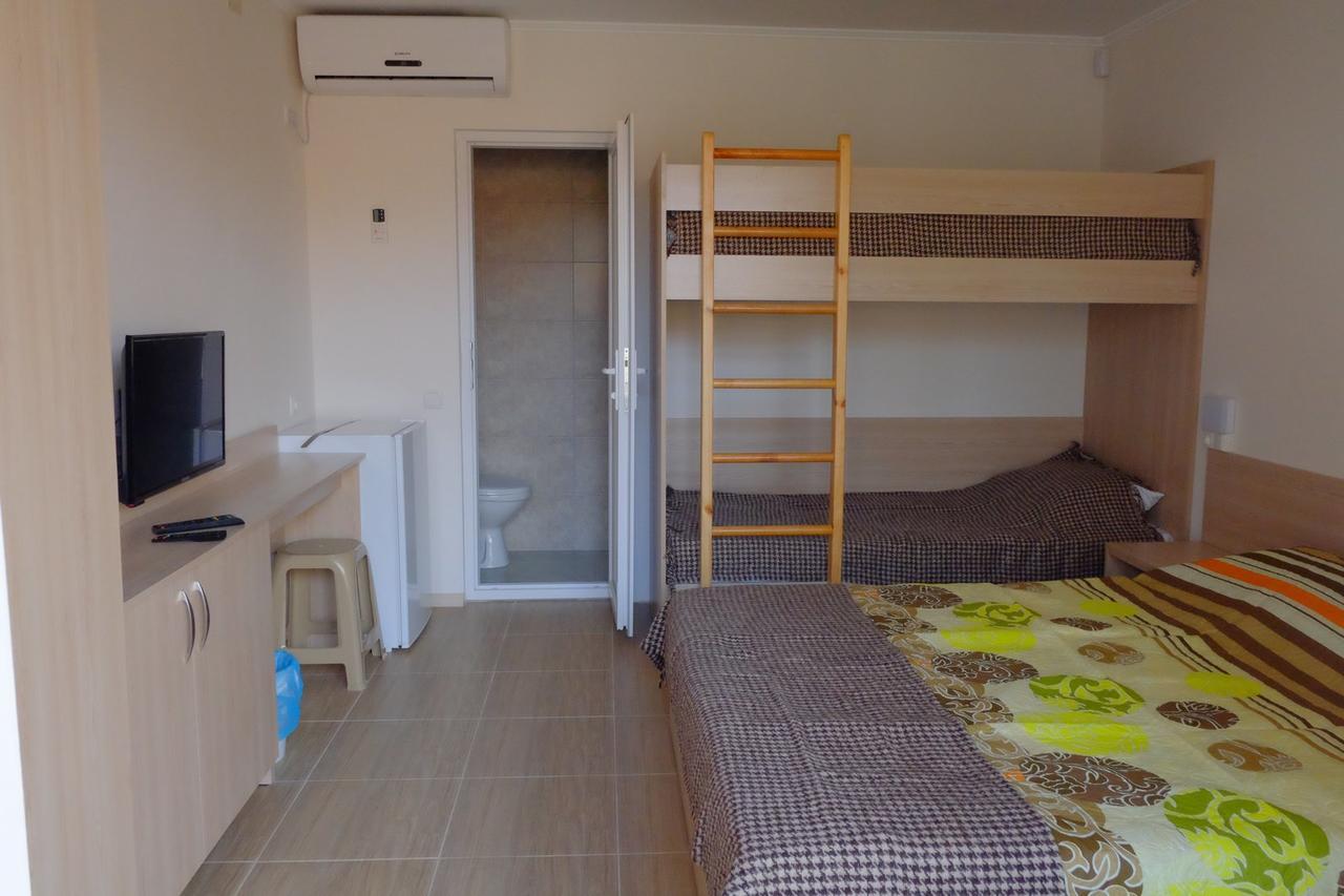 Lokomotiv 1006А Hotel Zatoka Eksteriør billede